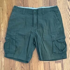 Old Navy Forest Green Cargo Shorts